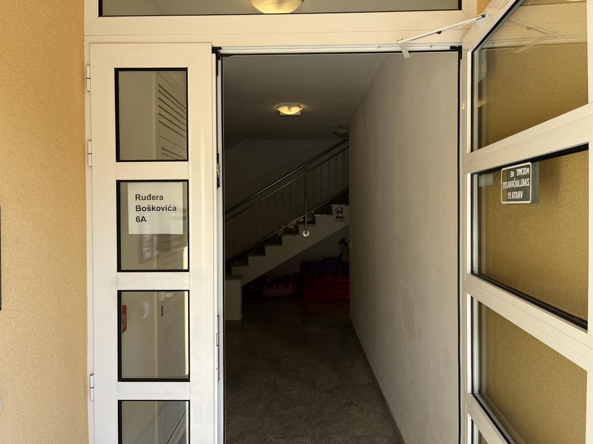 Apartments Diana Макарска Экстерьер фото